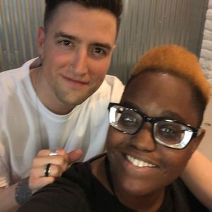 Meet your Posher, Miracle